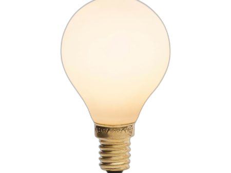 Porcelain I Candelabra Base G14 Type LED Bulb For Sale